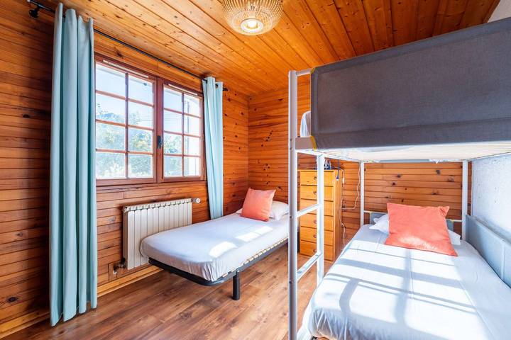 Gîte pour 5 personnes, avec jardin à Saint-Jean-de-Sixt - 4