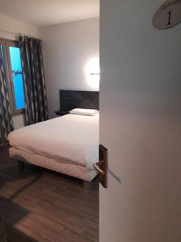 Hôtel pour 2 personnes, avec terrasse et vue dans Valence d'Agen