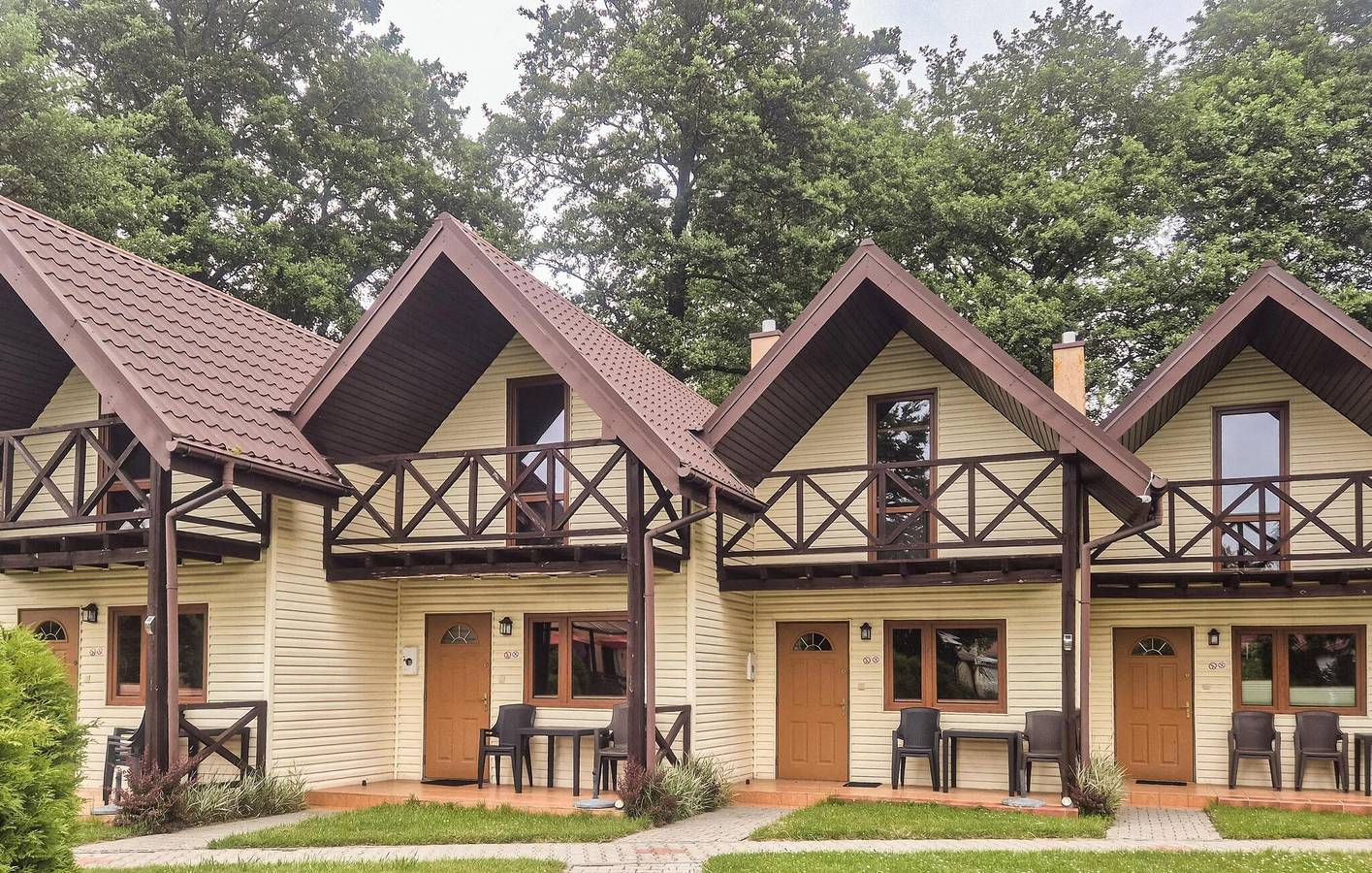 Ferienhaus für 6 Personen mit Terrasse in Granica Łazy, Powiat Koszaliński