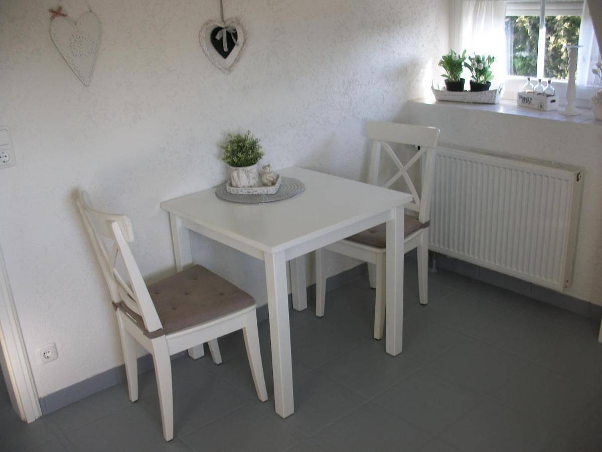 Ganze Wohnung, One-Bedroom Apartment in Amelinghausen, Nordheide