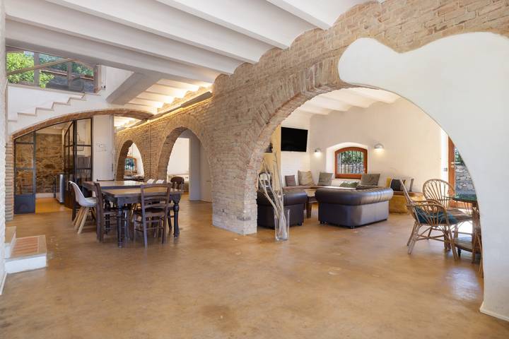 Casa Vella Del Panta: Casa Vacacional con Vistas al Mar, Piscina Privada y Wi-Fi in Riudecañas, Baix Camp