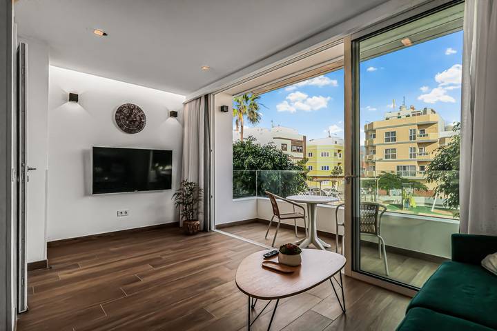 Apartamento para 4 personas, con balcón en Melenara