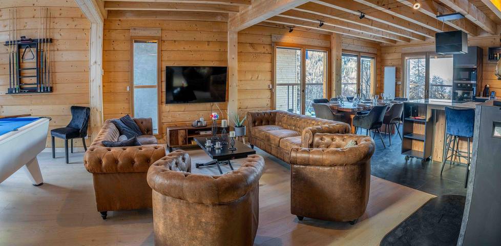 Chalet für 22 Personen, mit Terrasse und Ausblick in Frankreich - 2