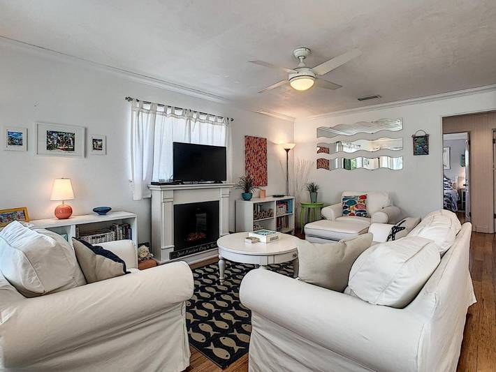 Vakantieappartement voor 3 personen, with balkon and zwembad as well as tuin - 1