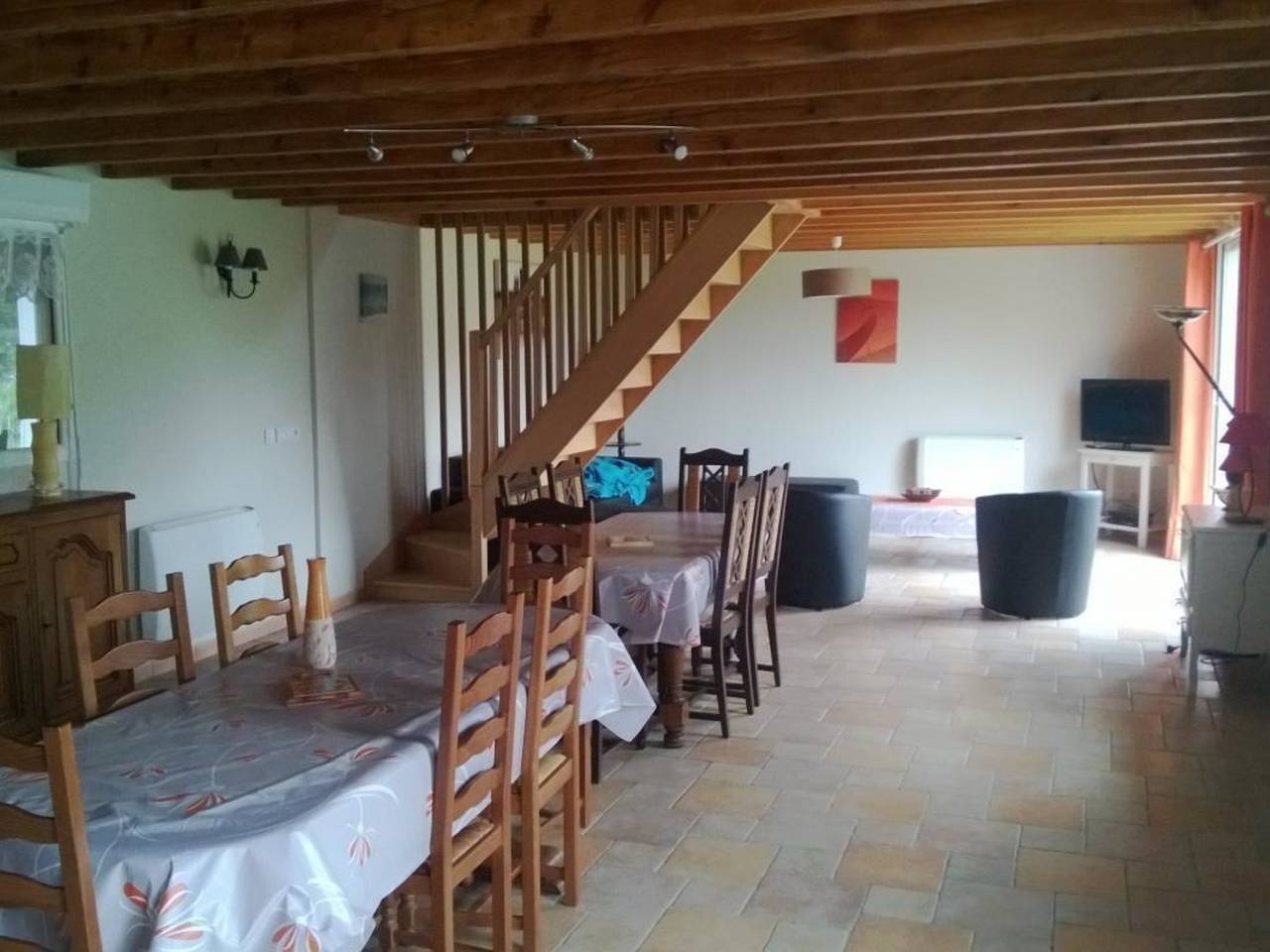 Gîte voor 12 personen met terras in Pihen-lès-Guînes, Calais en omgeving
