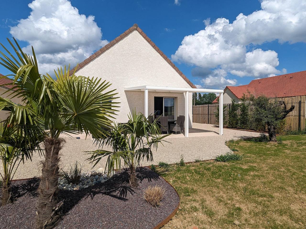 Modernes Haus in Burgund mit Garten, privatem Parkplatz, Klimaanlage, Tv und Wifi in Villy-le-Moutier, Beaune und Umgebung