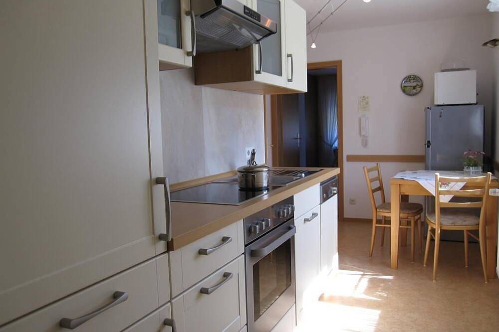 Gästehaus Birnbaumhof - Ferienwohnung \"Blütenzauber\" in Schwedelbach, Saar-Nahe-Bergland