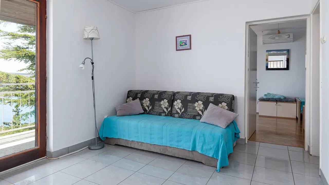 Cały apartament wypoczynkowy, Apartament wakacyjny dla 4 osób z taras in Jadranovo, Żupania primorsko-gorska