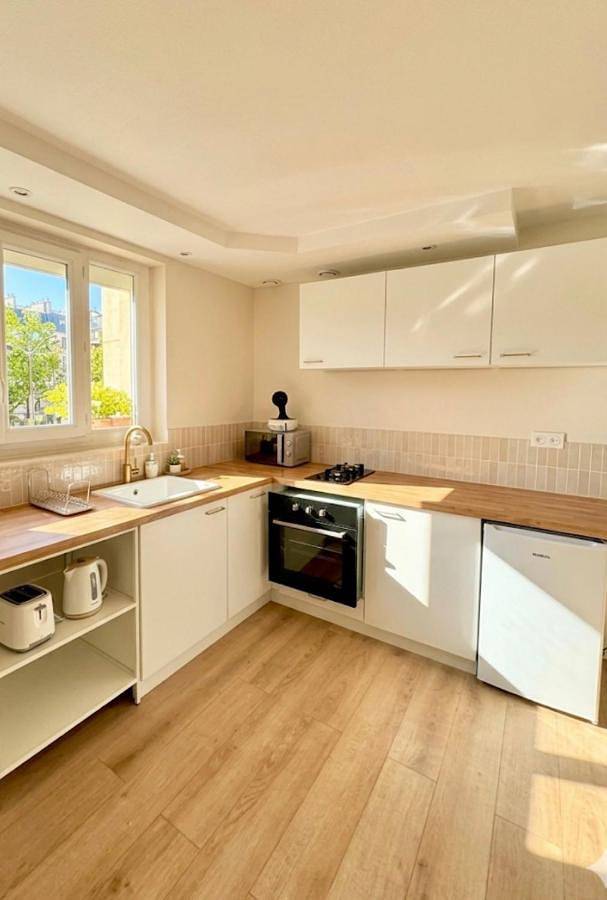 Gîte pour 2 personnes, avec terrasse dans Lac de Saint-Cyr - 4