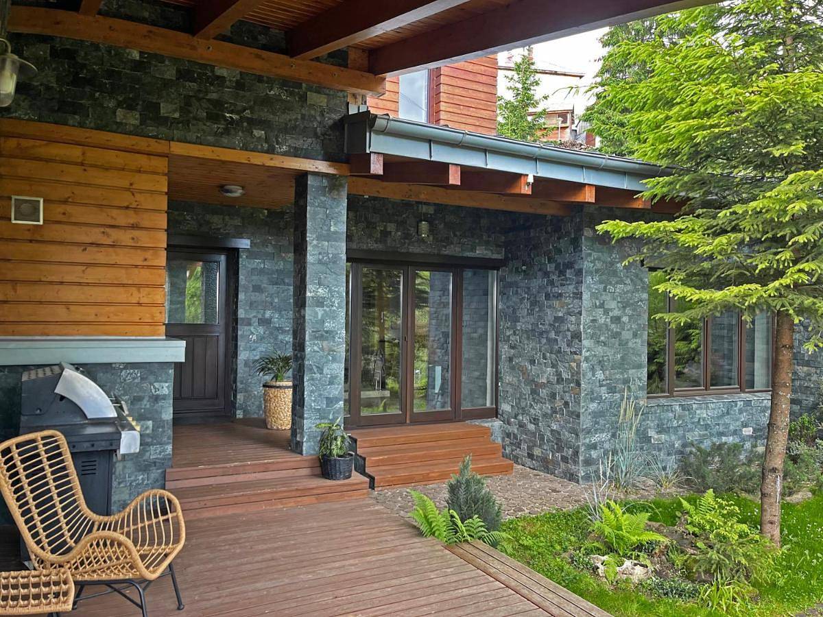 Deluxe Villa in Carpathians