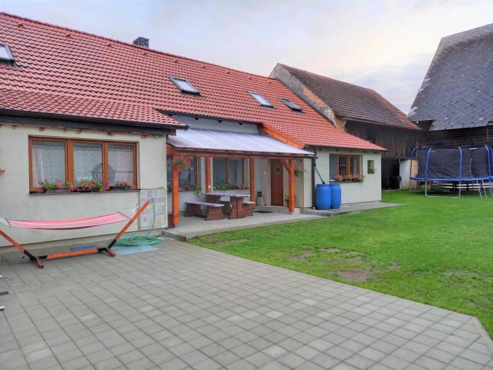 Bauernhof für 4 Personen, mit Pool und Ausblick sowie Garten, mit Haustier in Tschechien