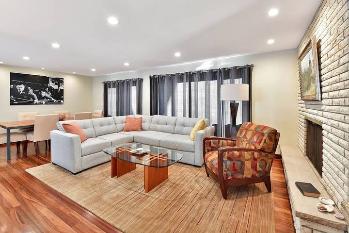 Vacation rental for 6 people, with balcony and yard in Saint Paul (MN)