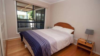Holiday Home for 8 People in Lakes Entrance, Shire of East Gippsland, Photo 2