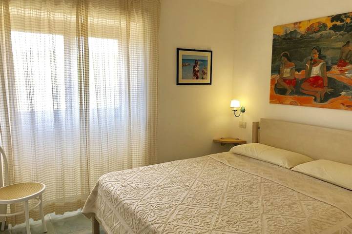 Appartamento intero, Casa con accesso diretto alla spiaggia in Spiaggia Porto Corallo (Orosei), Orosei