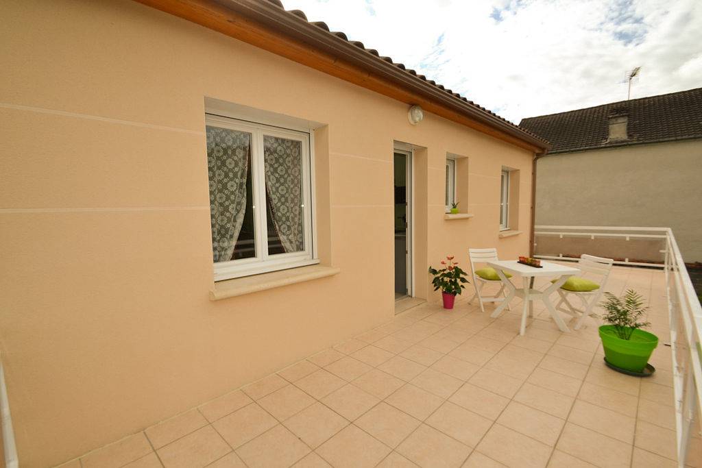 Maison dans une bastide lotoise in Puybrun, Massif central