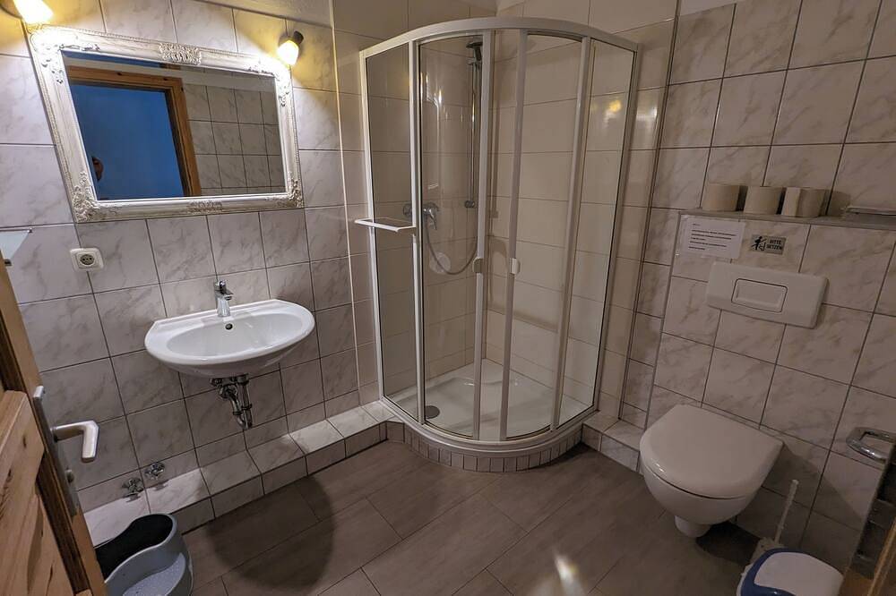 Landhausfischerruhplauersee Fh große Familien 13P Privatstrand Ruderboote Angeln in Alt Schwerin, Plauer See