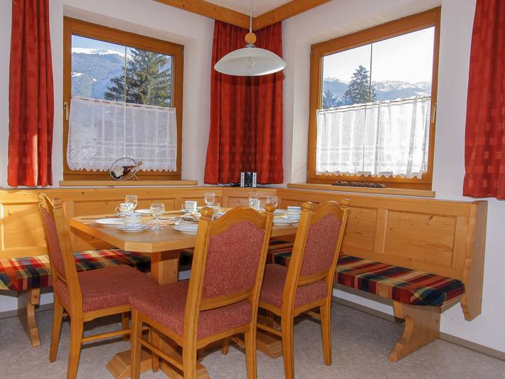 Ferienwohnung für 6 Personen, mit Balkon und Garten sowie Ausblick in Kaltenbach - 4