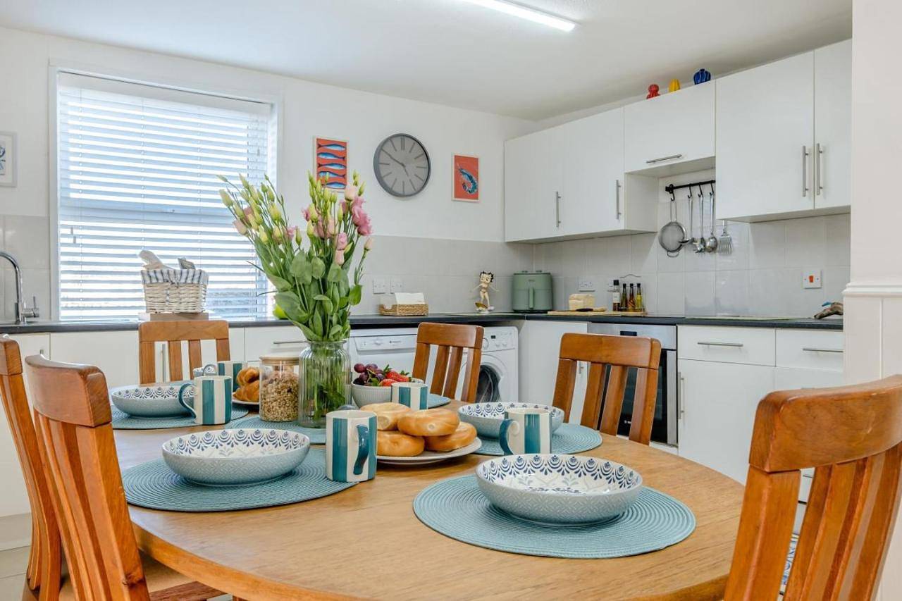 4 Bed in Cowes oc-p30966 in Cowes, Isle of Wight