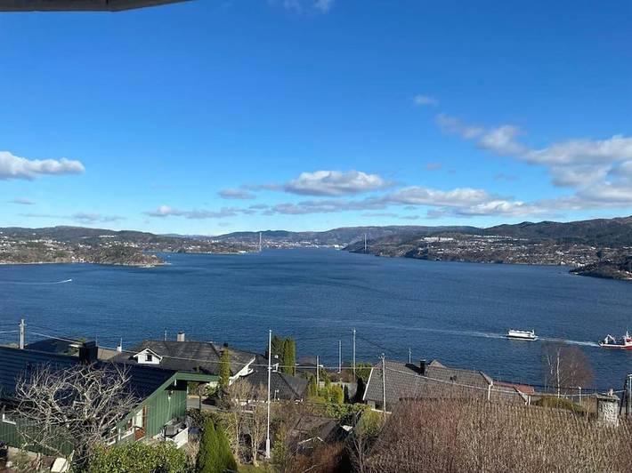 Ferienhaus für 8 Personen, mit Balkon und Terrasse sowie Garten und Ausblick in Fjell