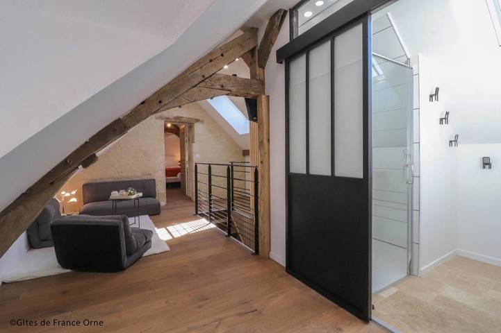 Gîte pour 2 personnes, avec piscine et jacuzzi ainsi que jardin et terrasse dans Gouffern en Auge - 3