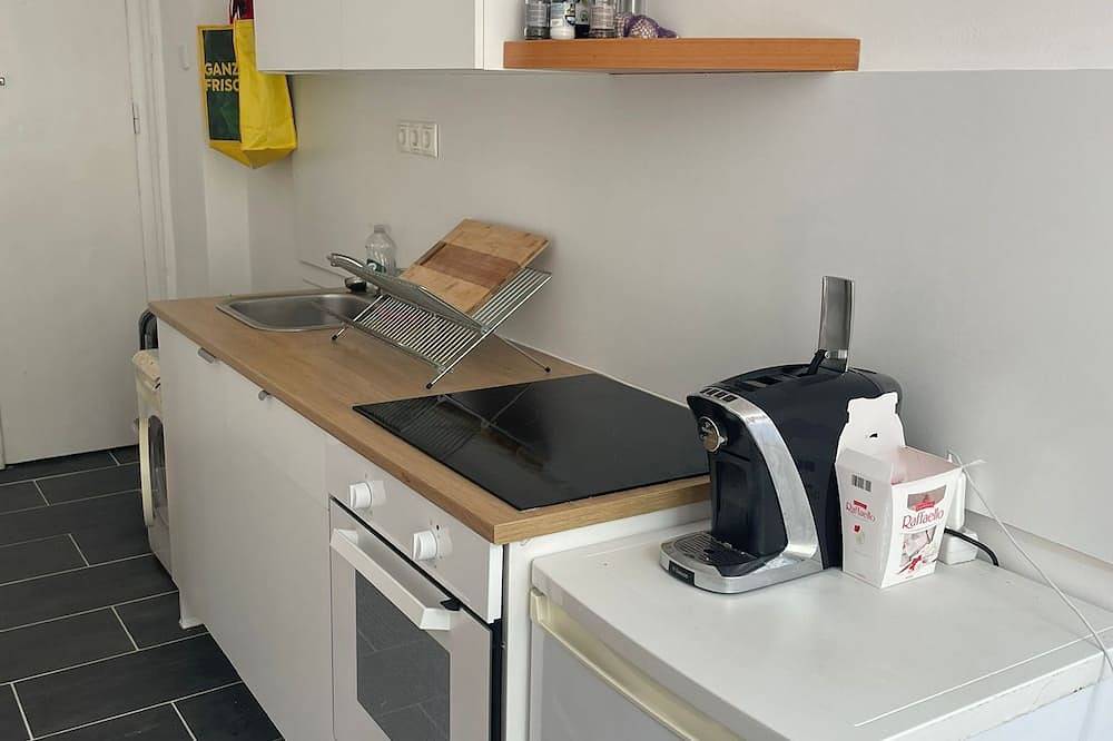 Ganze Wohnung, Beautiful Apartment near the center in Wien, Wienerwald