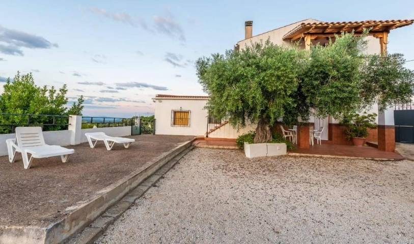 Casa rural para 4 personas, con vistas además de balcón y piscina en Moratalla - 2