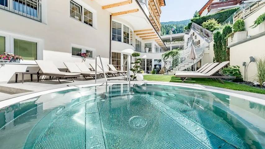 Ferienwohnung für 4 Personen, mit Whirlpool und Sauna sowie Balkon und Pool in Jerzens - 4