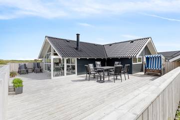 Ferienhaus für 5 Personen, mit Sauna und Terrasse in Biikebrennen