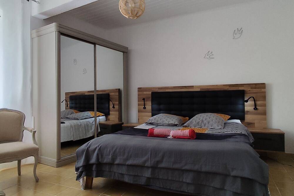 Loft de encanto espacioso 58 m² in Robion, Parque natural regional del Luberon