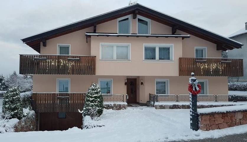 Gîte pour 7 personnes, avec vue et jardin, animaux acceptés à Fai della Paganella - 2