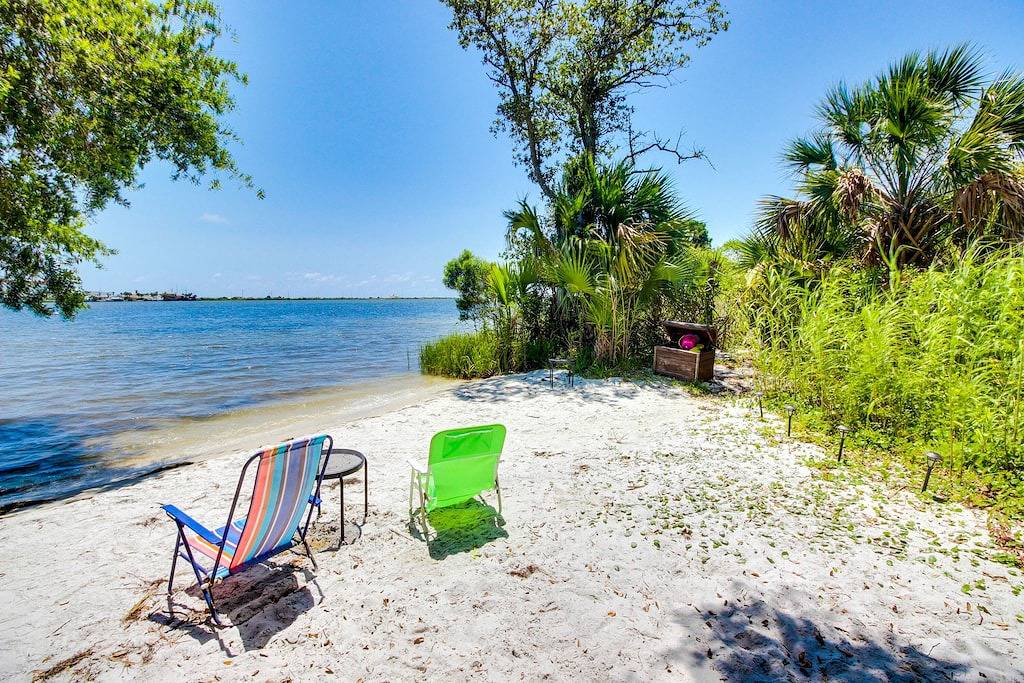 Vacation Apartment for 4 Guests in Fort Walton Beach, Emerald Coast