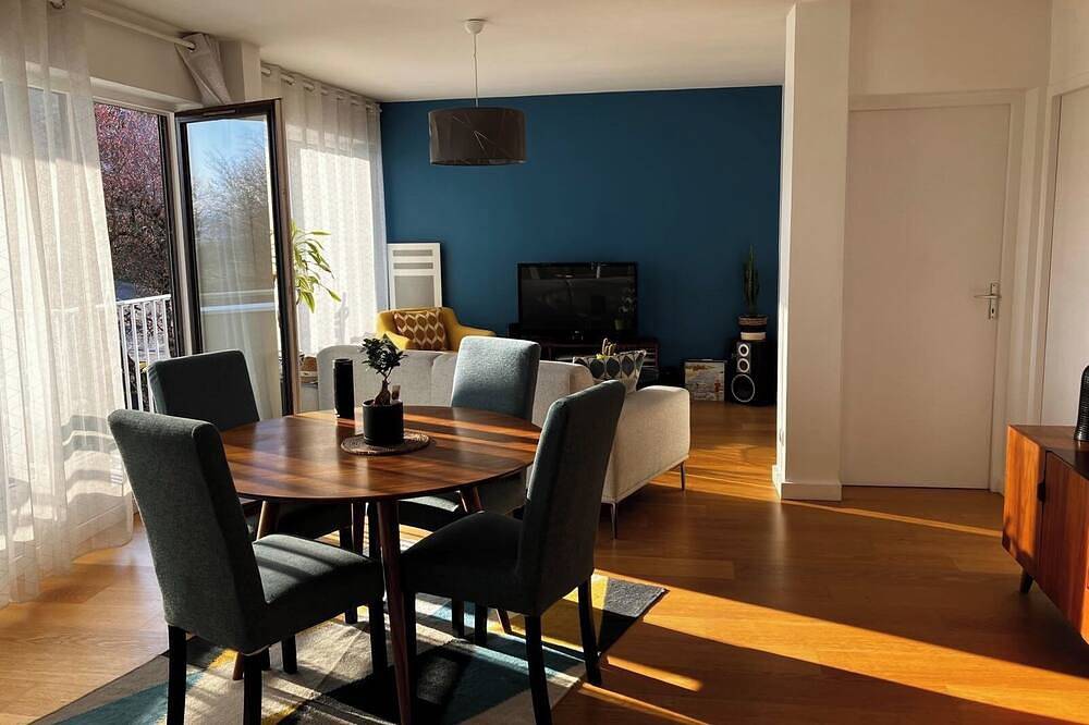 Appartamento vacanze a Rodano-Alpi a partire da 111€ a notte