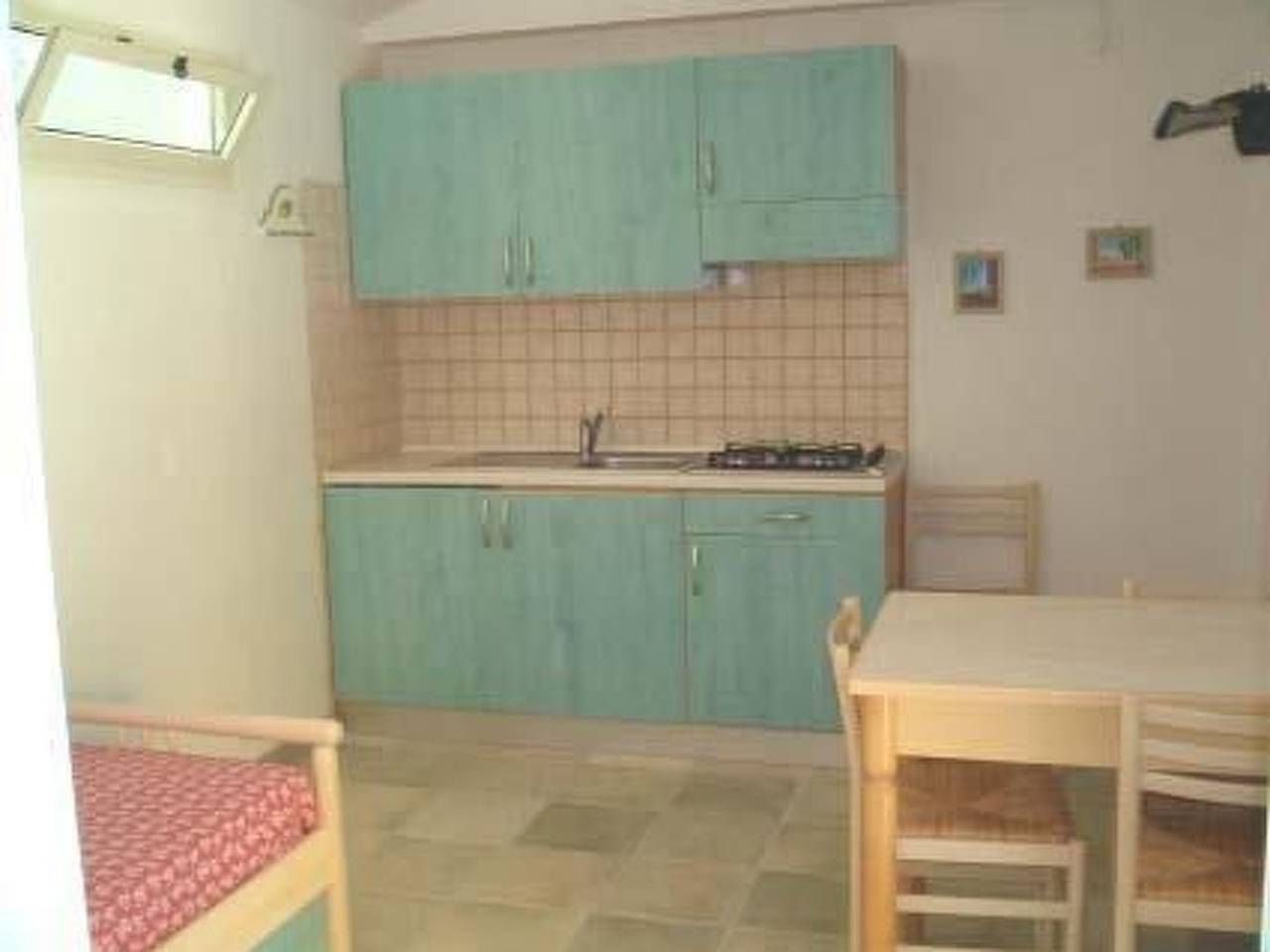Appartamento intero, Orchideen-Ferienwohnung mit überdachter Veranda in Vieste, Gargano