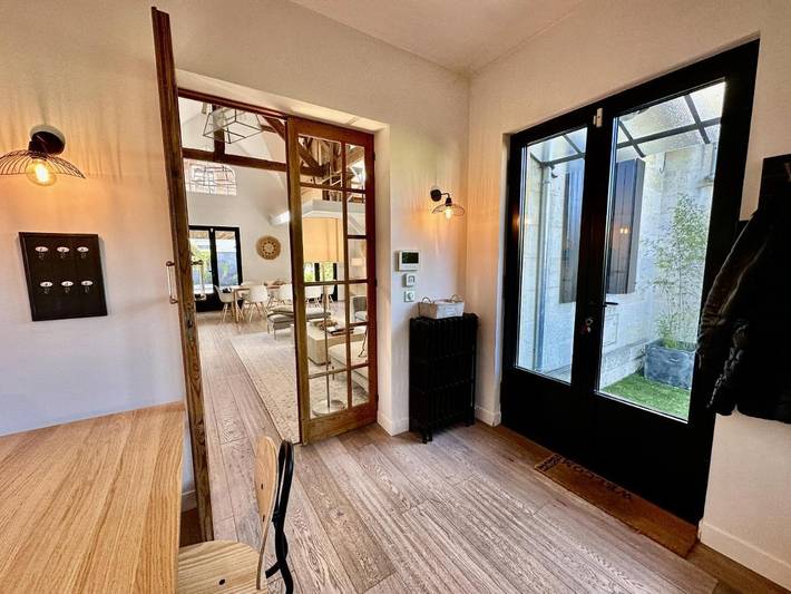 Location de vacances pour 6 personnes, avec piscine ainsi que terrasse et jardin, animaux acceptés à Le Bouscat - 3