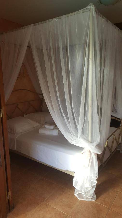 Gîte pour 4 personnes, avec piscine ainsi que vue et jardin à Saint-Claude (Guadeloupe) - 3