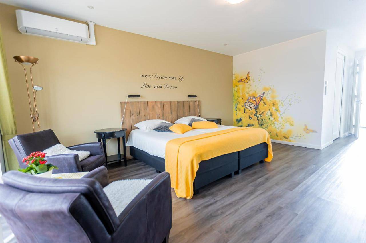 Superior Double Room in Brabant-Septentrional