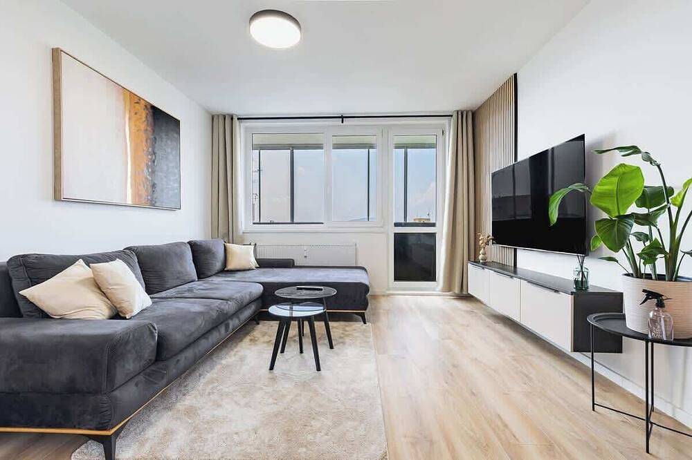 Geheel appartement, Cloud Apartment - City & Nature Escape in Bratislava, Bratislava (regio)