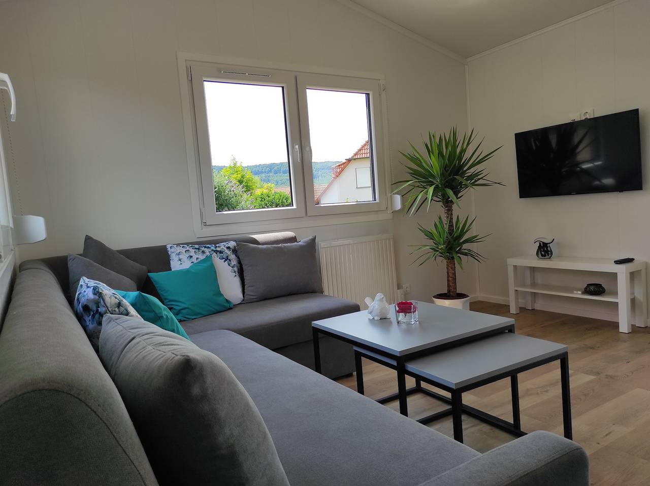 Mobilheim am Geisberg - Mobilheim (48qm) mit Terasse in Wiesenbronn, Fränkisches Weinland