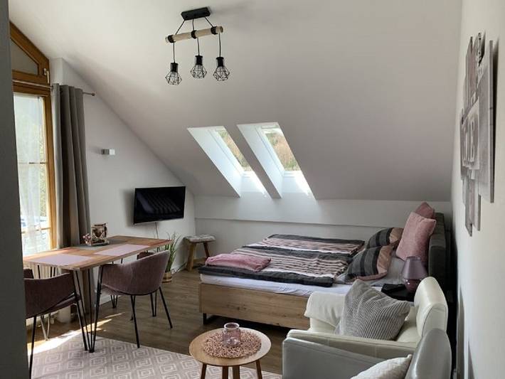 Ferienwohnung für 2 Personen, mit Balkon und Garten, mit Haustier