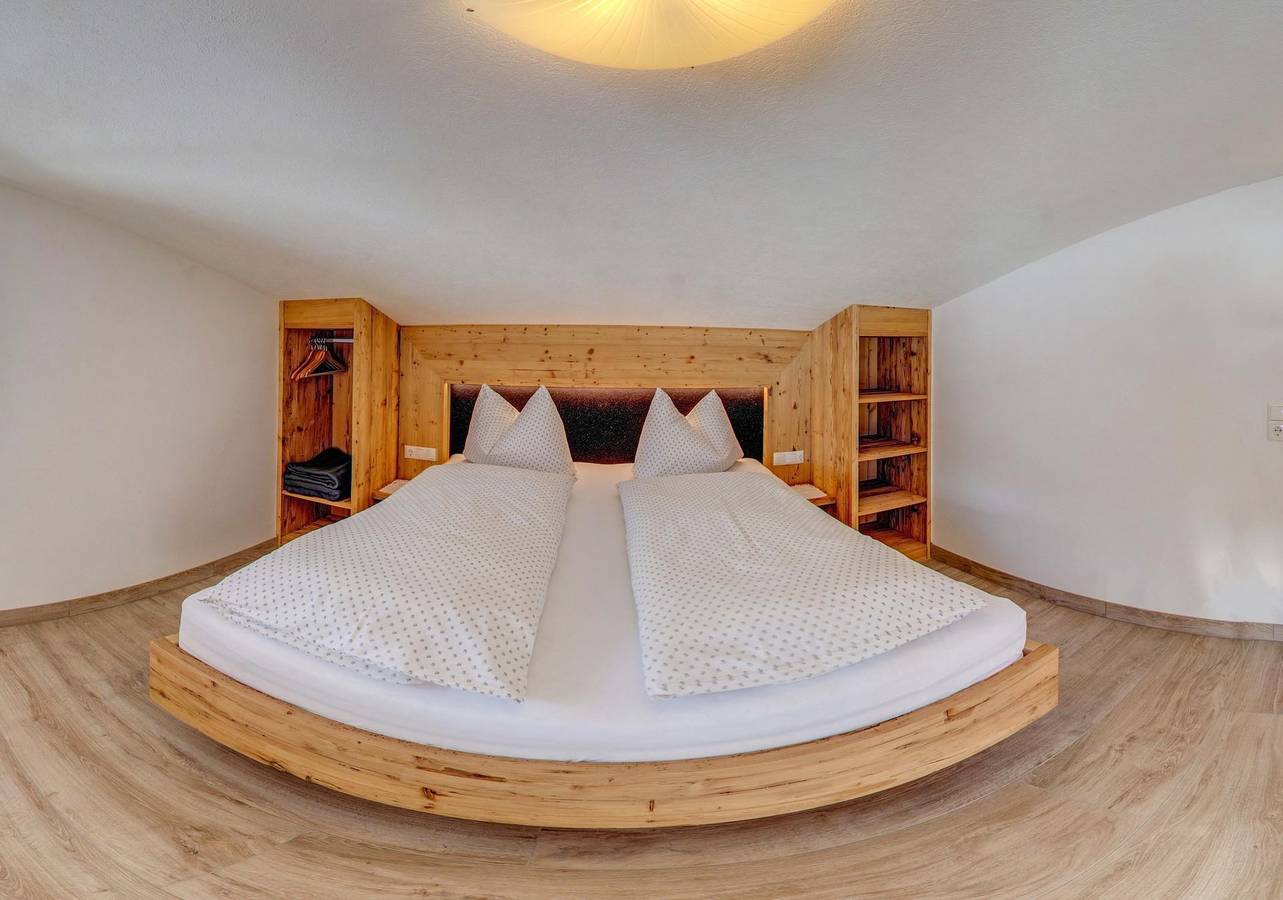 Ganze Ferienwohnung, 8-Personenwohnung "Prinz Theo" in Loferer und Leoganger Steinberge, Sankt Jakob in Haus