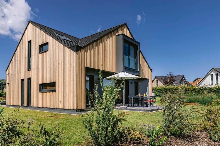 Ferienhaus für 8 Personen, mit Terrasse und Garten sowie Ausblick in Hohwacht