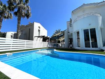 Ferienhaus für 8 Personen, mit Garten und Balkon, mit Haustier in Südzypern