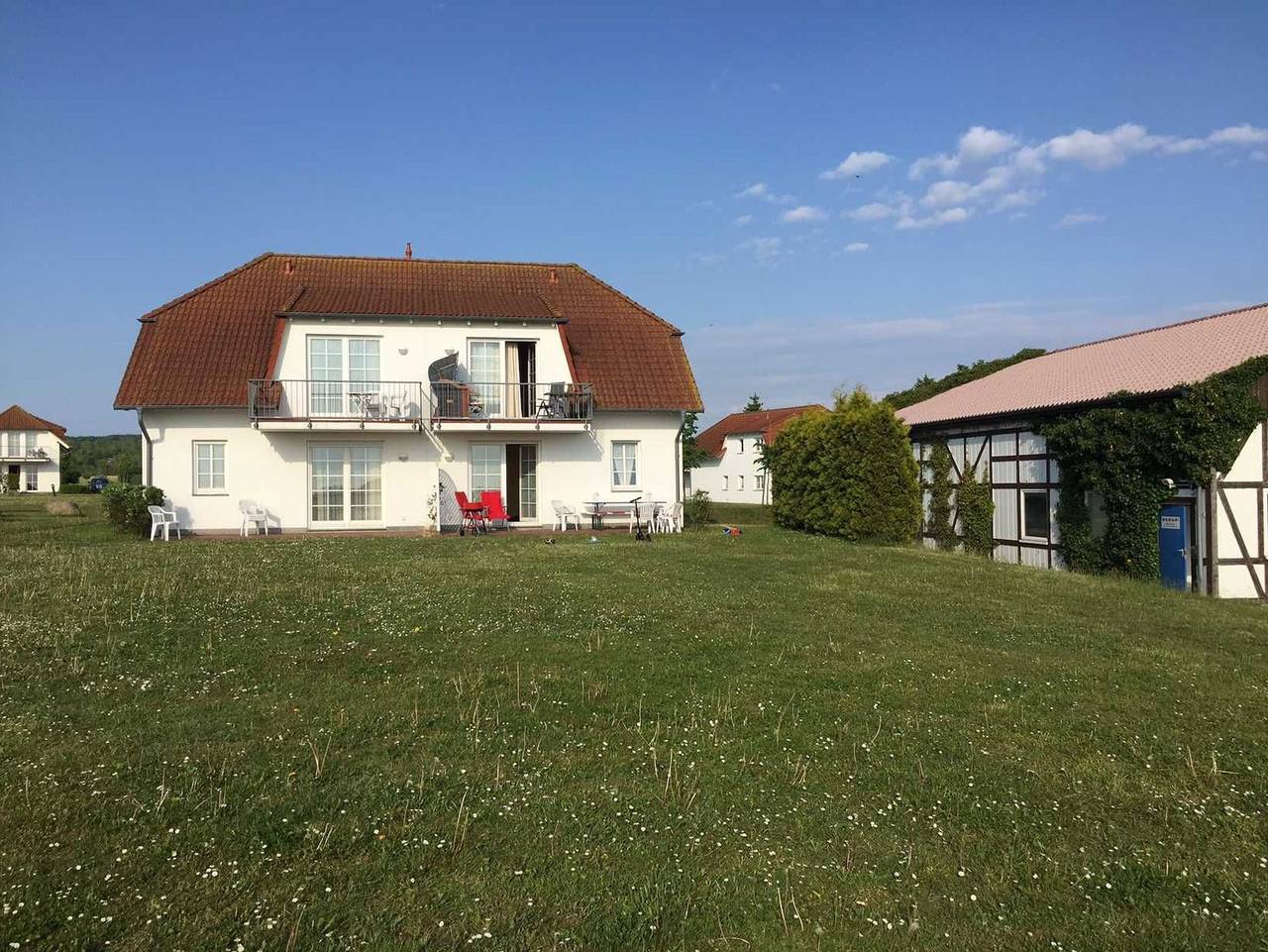 Ganze Ferienwohnung, Ferienwohnung *Landtraum* - ruhige Lage in Neddesitz, Sagard