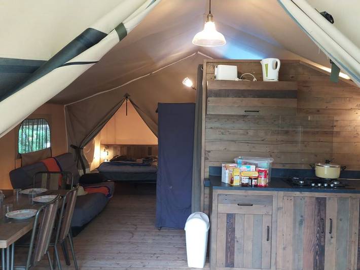 Location de vacances pour 5 personnes, avec terrasse et piscine à Saint-Maime - 4