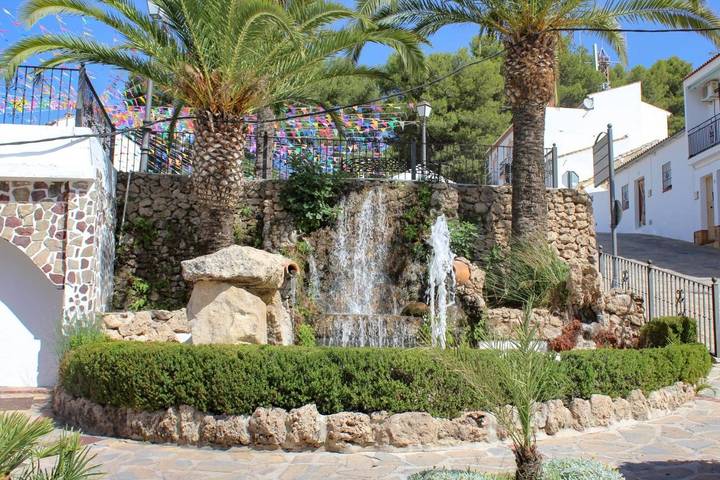 Casa rural para 9 personas, con balcón y piscina para niños además de piscina y vistas en Montecorto - 3