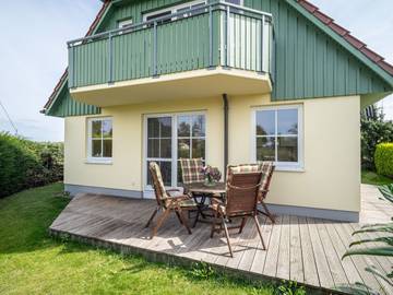 Ferienwohnung für 4 Personen, mit Garten in Wustrow