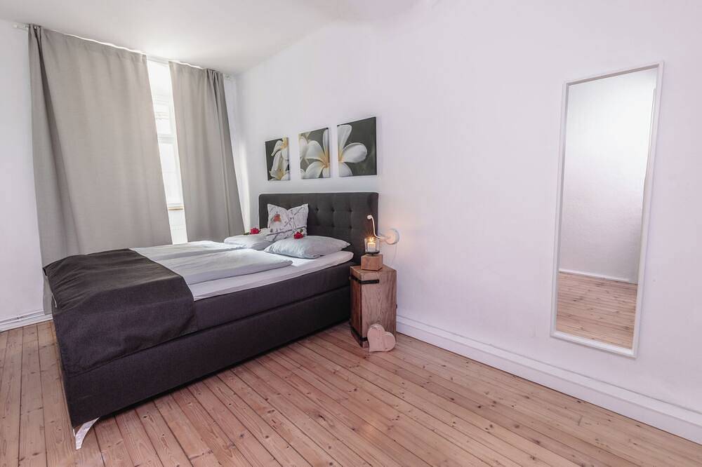 Entire apartment, Adam & Eva Absolutely Central in Bamberg, Franconian Wine Country