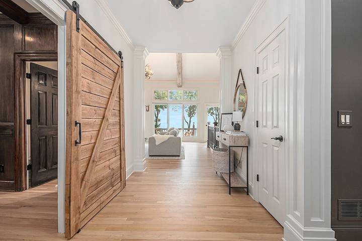 Vacation rental for 10 people, with balcony and pool in Big Canoe