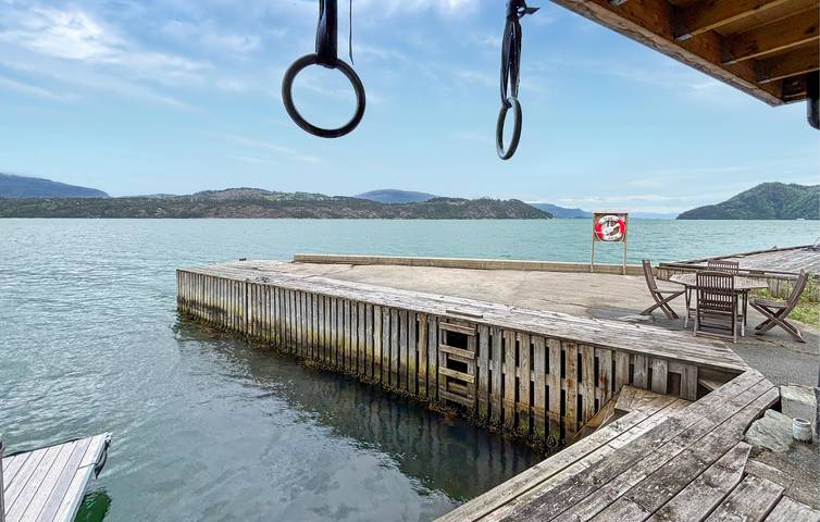Ferienhaus für 5 Personen mit Terrasse in Os