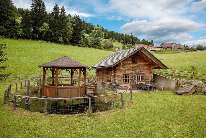 Ferienhaus für 6 Personen, mit Terrasse und Garten sowie Sauna